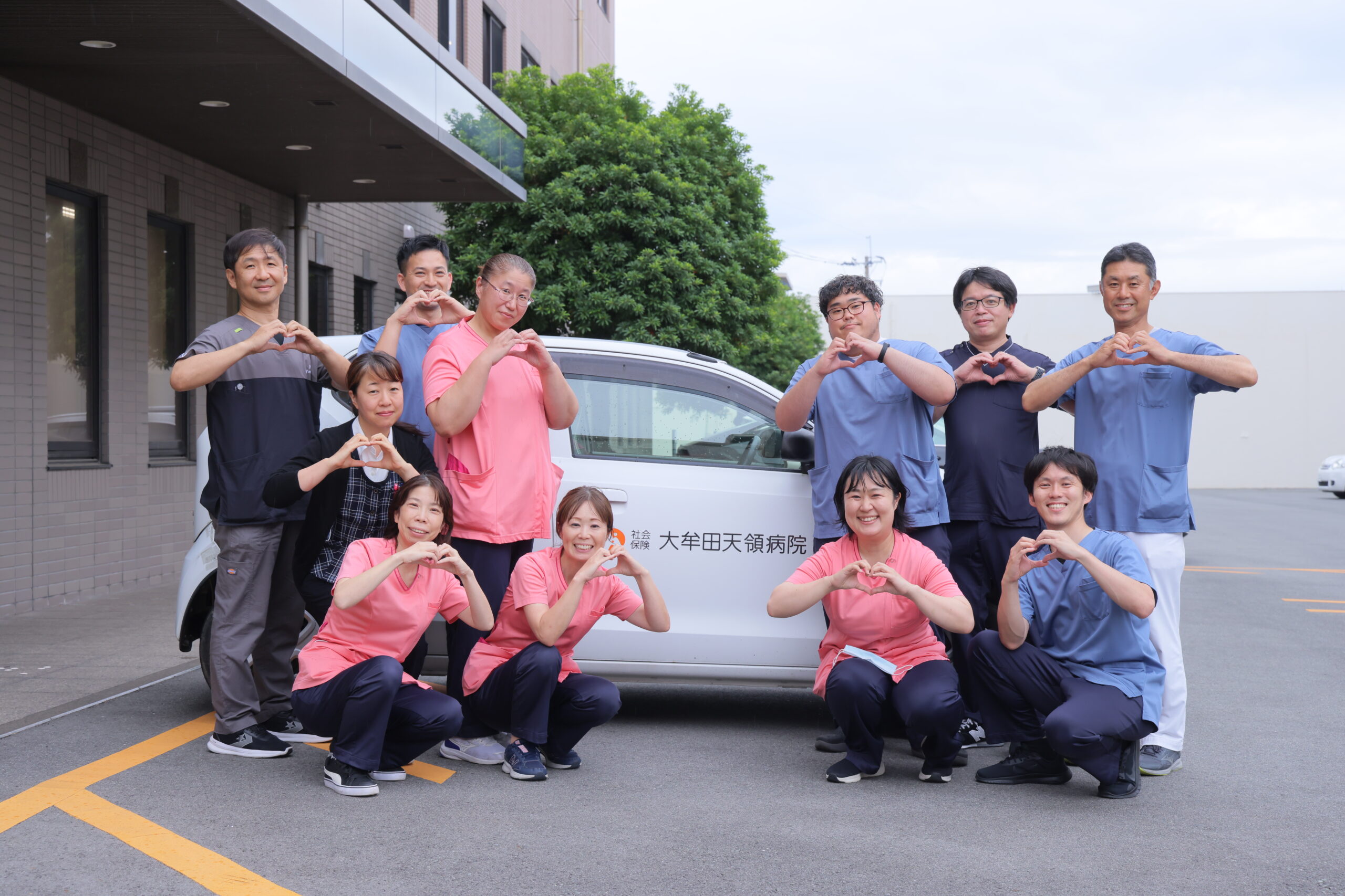 福岡県大牟田市にある社会保険大牟田天領病院の訪問看護で働く看護師・理学療法士